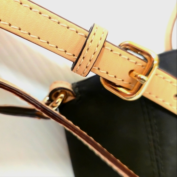 Kate Spade Black and Tan Crossbody Bag Polka Dot Interior Nylon - Picture 7 of 12